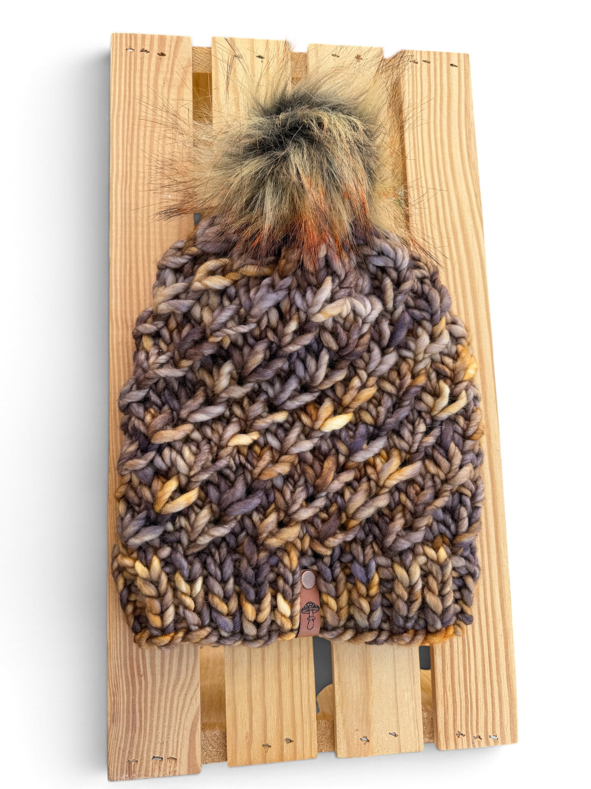Crush Beanie, Super Bulky, Fallen Leaves
