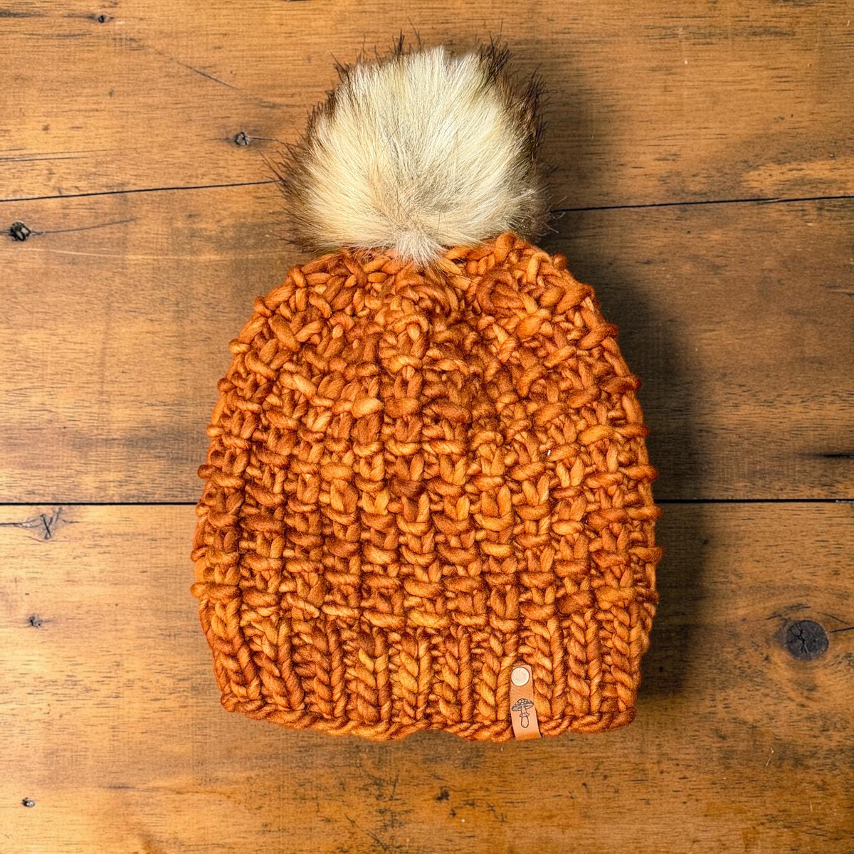 Wicker Basket Beanie, Super Bulky, Caramel